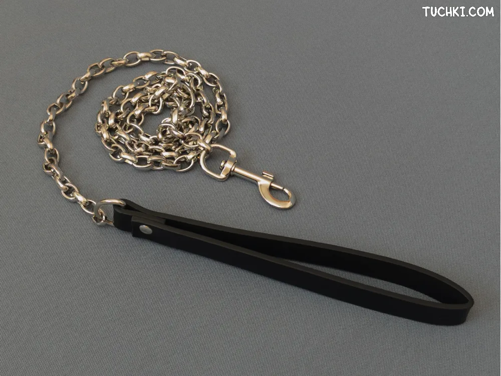 Белый ошейник