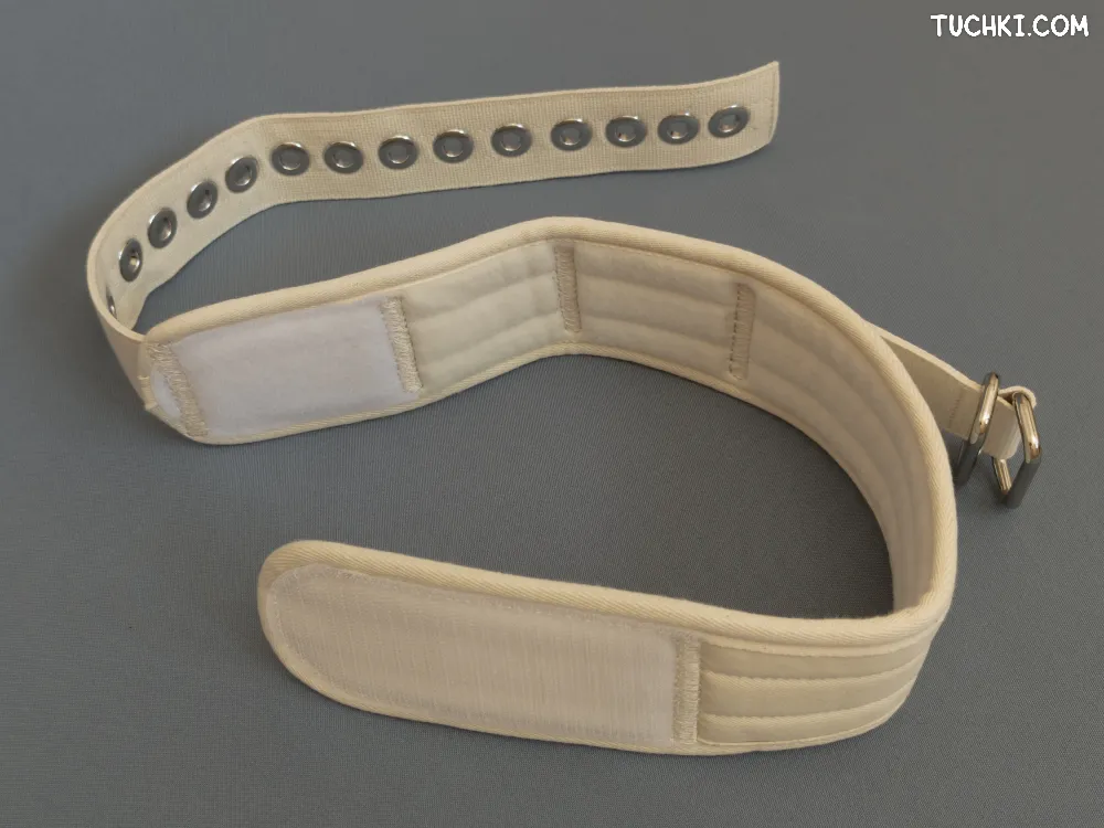 Белый ошейник